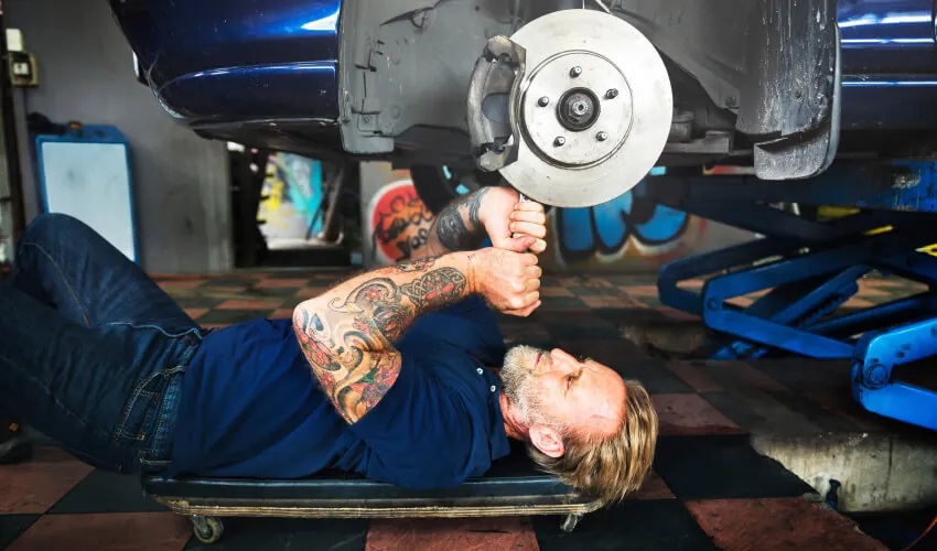 7 Signs Your Car Needs Immediate Servicing Kolkata